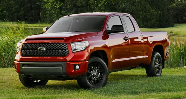 10 Most Powerful Gas Engine Pickup Trucks | DualLiner