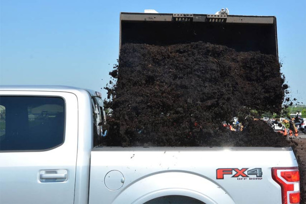 How Many Yards of Mulch Fit in a Pickup Truck?