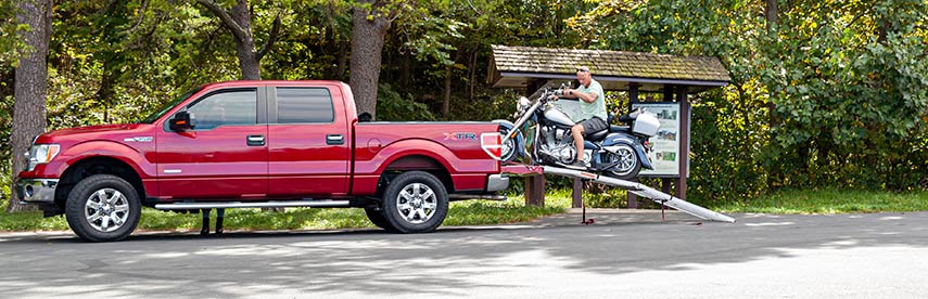 Buyer's Guide to Truck Bed Ramps